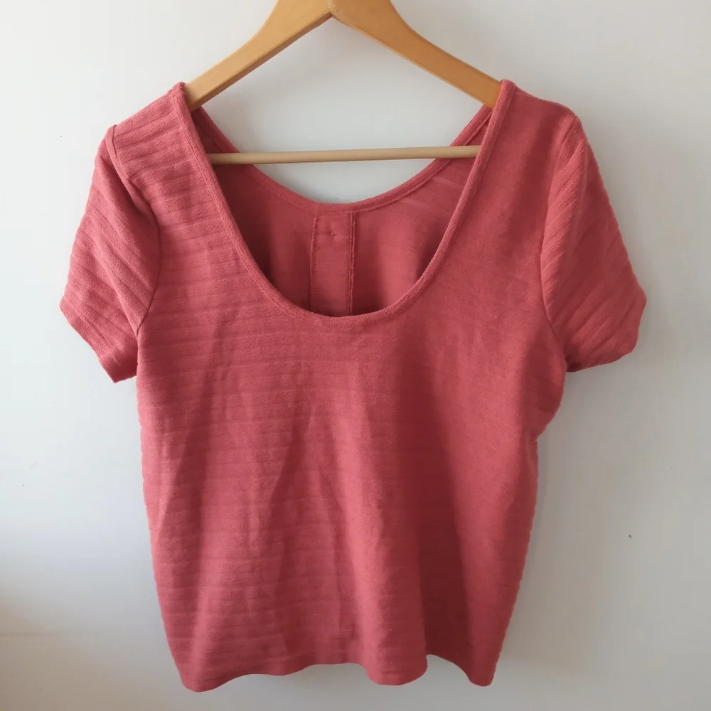 Torrid 00 (M-L) Red Terracotts Rib Button Midi Top